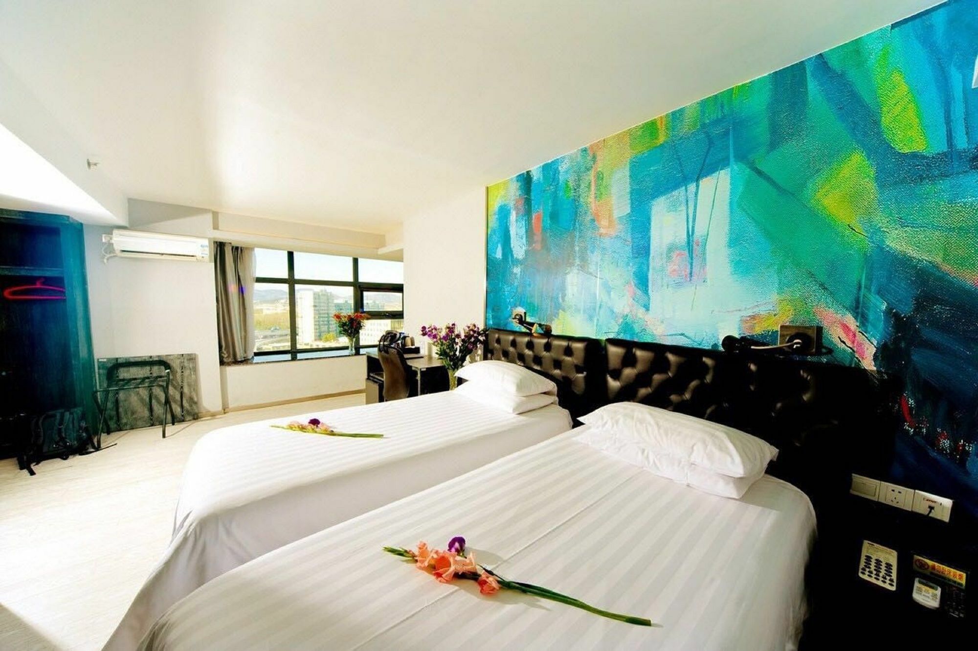 Fx Zhongguancun 3*